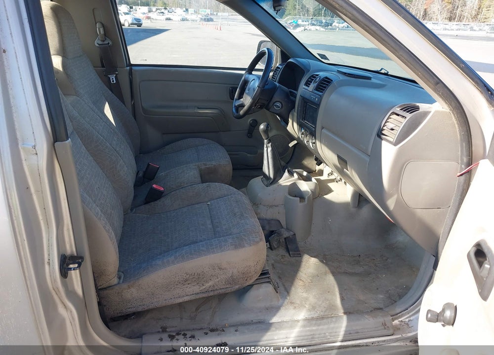 2005 CHEVROLET COLORADO VIN: 1GCCS148358285931