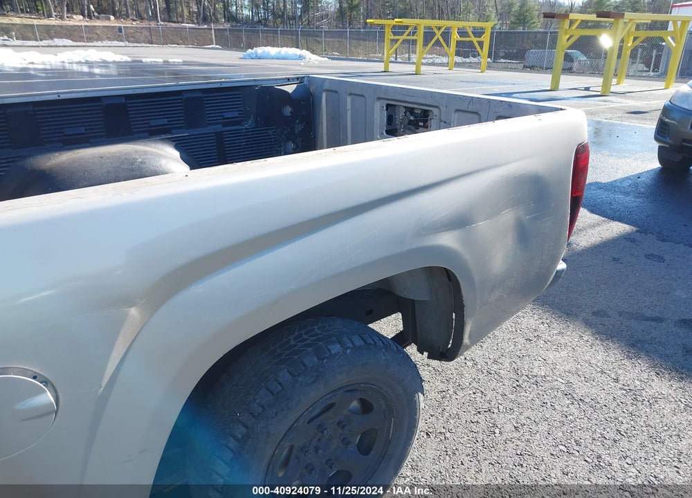 2005 CHEVROLET COLORADO VIN: 1GCCS148358285931