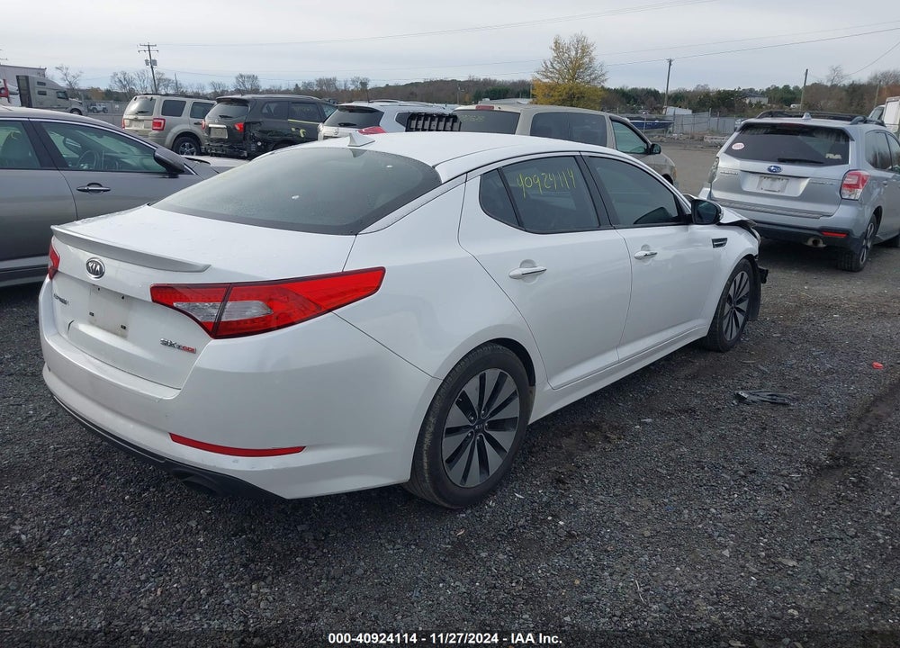 2011 KIA OPTIMA SX VIN: KNAGR4A61B5112372