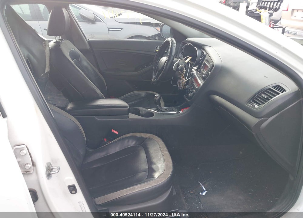 2011 KIA OPTIMA SX VIN: KNAGR4A61B5112372