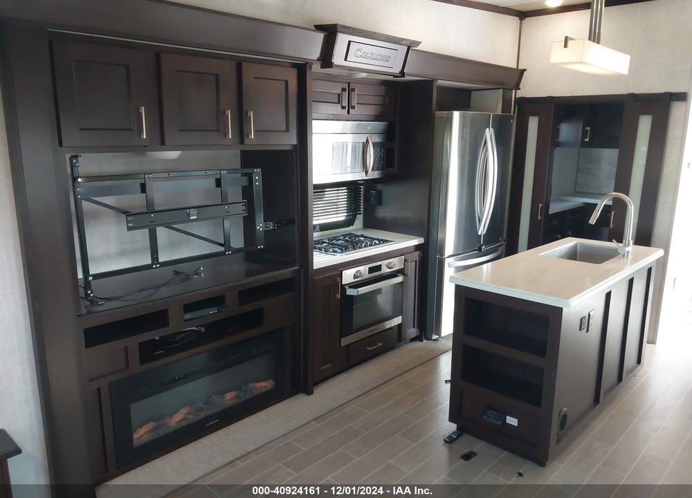 2020 FOREST RIVER OTHER VIN: 4X4FCMP22M6011143