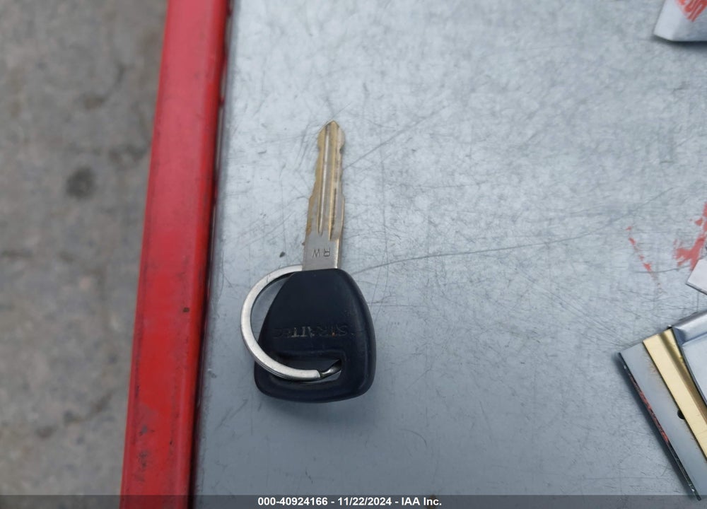 2002 HONDA ACCORD 2.3 LX VIN: 1HGCG66572A024566