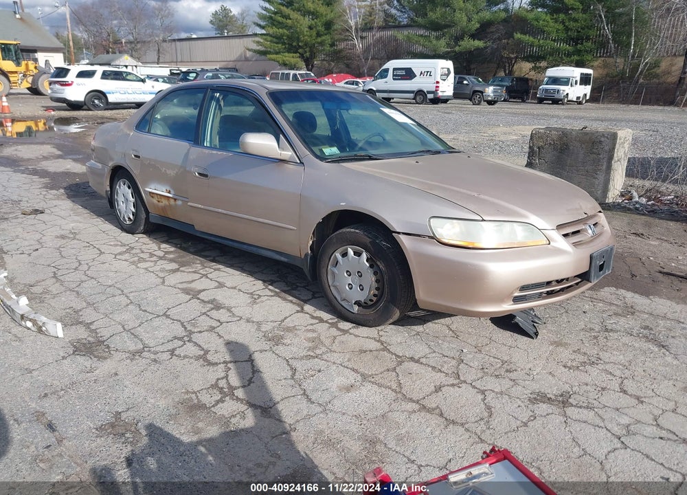 2002 HONDA ACCORD 2.3 LX VIN: 1HGCG66572A024566
