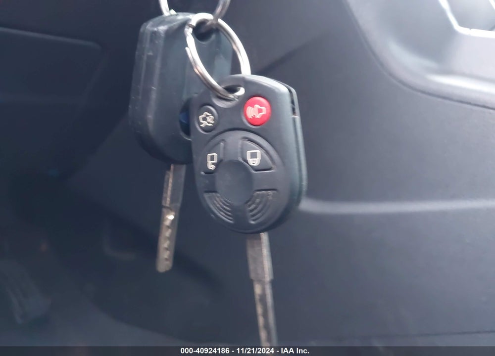 2014 FORD FOCUS SE VIN: 1FADP3F23EL427269