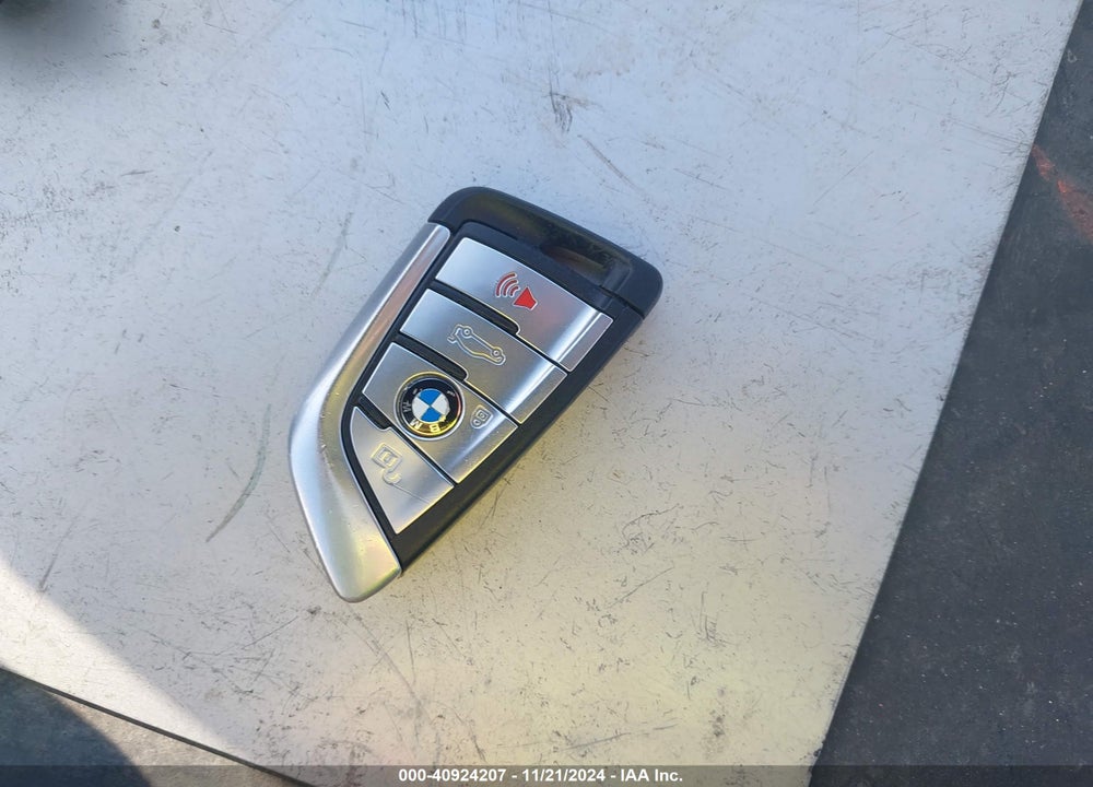 2018 BMW 540I VIN: WBAJE5C53JG918311