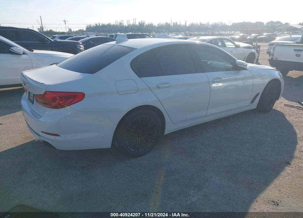 2018 BMW 540I VIN: WBAJE5C53JG918311