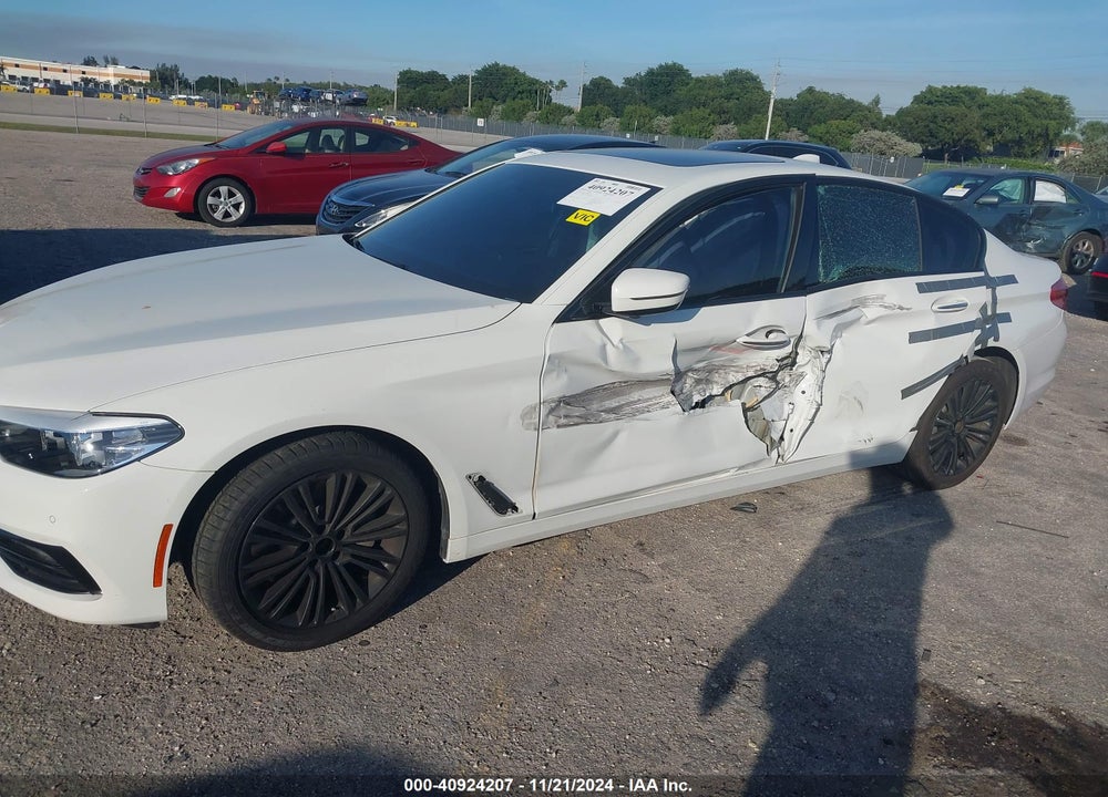 2018 BMW 540I VIN: WBAJE5C53JG918311