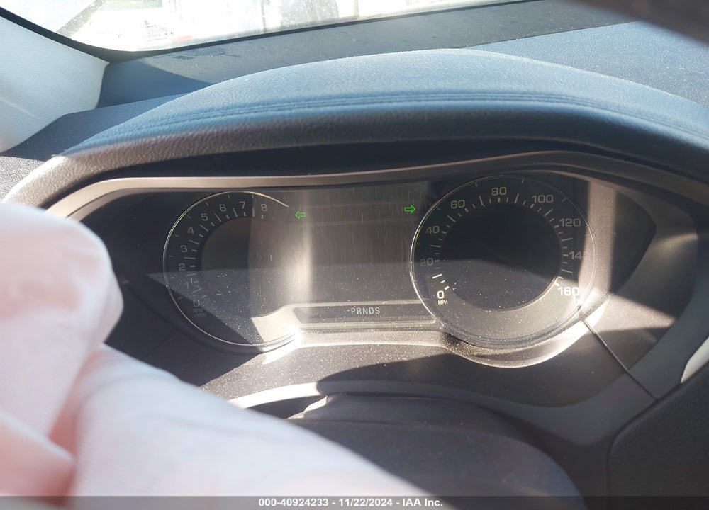 2016 LINCOLN MKZ VIN: 3LN6L2G94GR624357