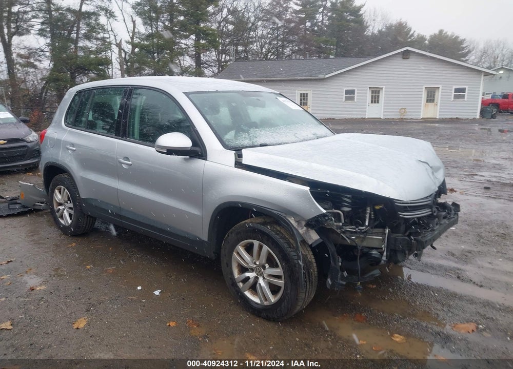 2013 VOLKSWAGEN TIGUAN S VIN: WVGBV7AX9DW546499