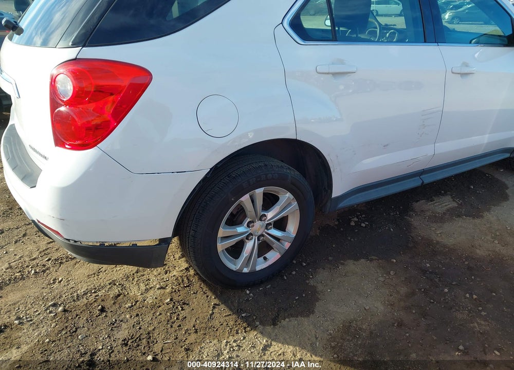 2014 CHEVROLET EQUINOX LS VIN: 2GNALAEK5E1170529