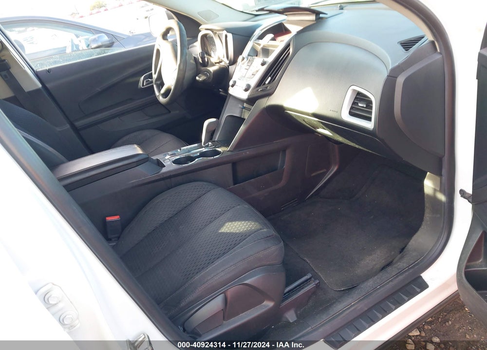 2014 CHEVROLET EQUINOX LS VIN: 2GNALAEK5E1170529
