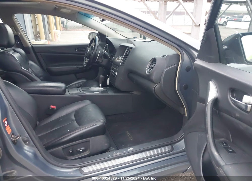 2009 NISSAN MAXIMA 3.5 SV VIN: 1N4AA51E29C825841