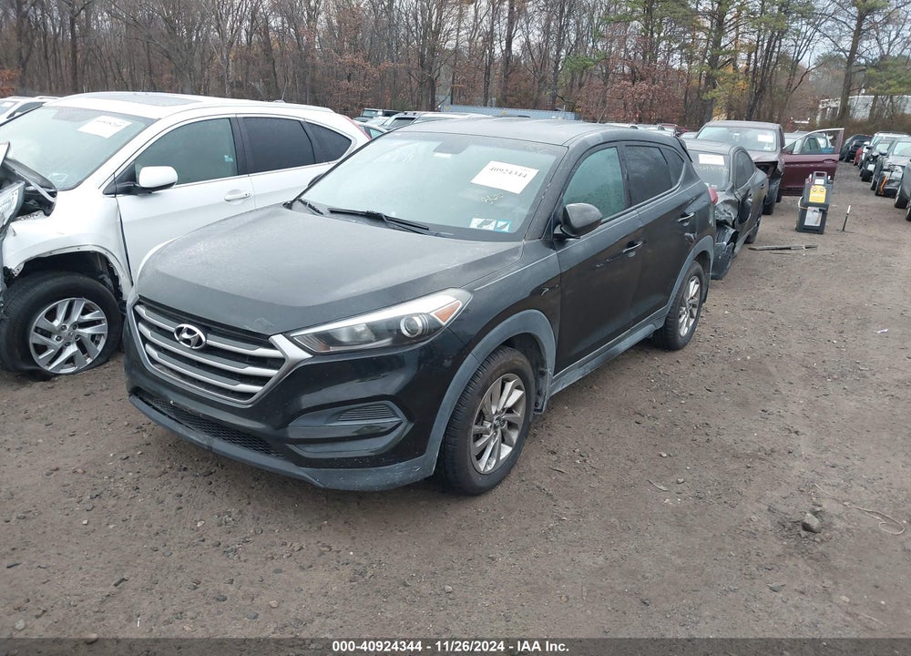 2018 HYUNDAI TUCSON SE VIN: KM8J23A41JU682152