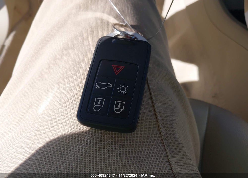 2015 VOLVO V60 T5 PREMIER VIN: YV140MEK7F1251338