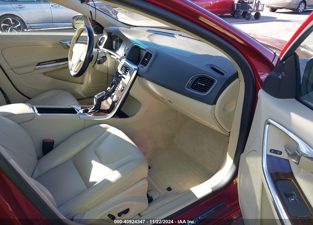 2015 VOLVO V60 T5 PREMIER VIN: YV140MEK7F1251338