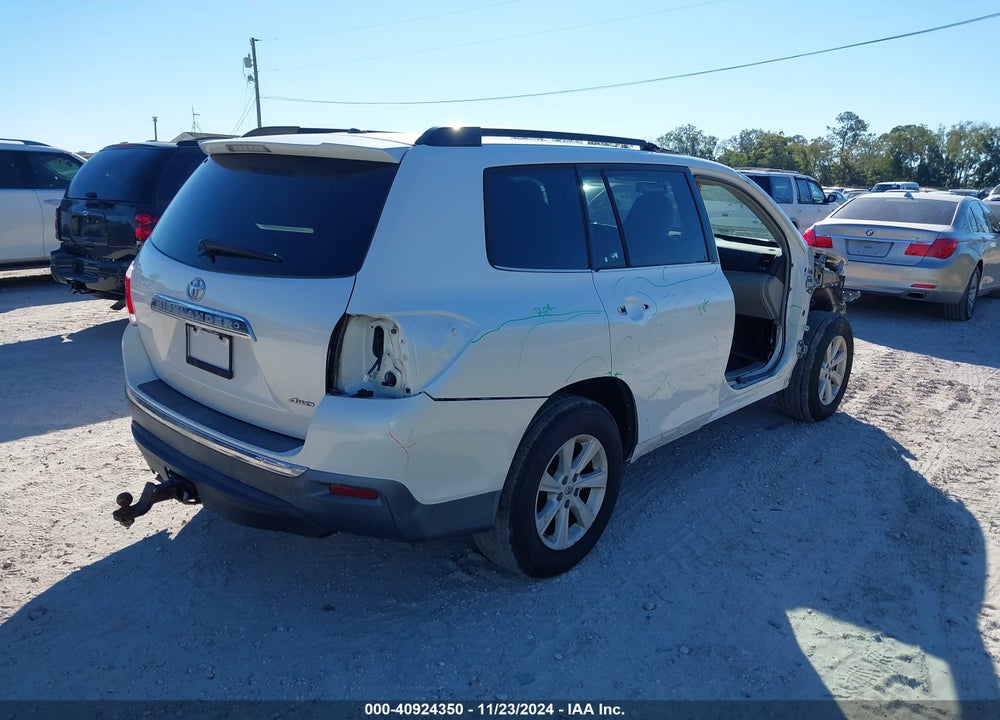 2012 TOYOTA HIGHLANDER SE V6 VIN: 5TDBK3EH5CS101877