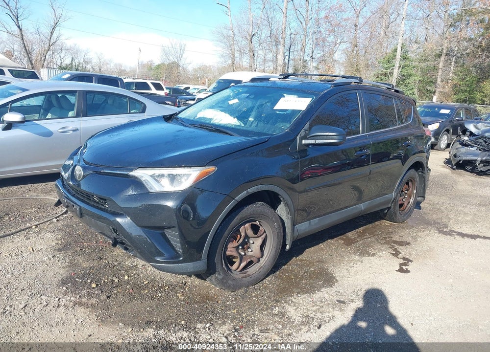 2017 TOYOTA RAV4 LE VIN: 2T3BFREV8HW671360