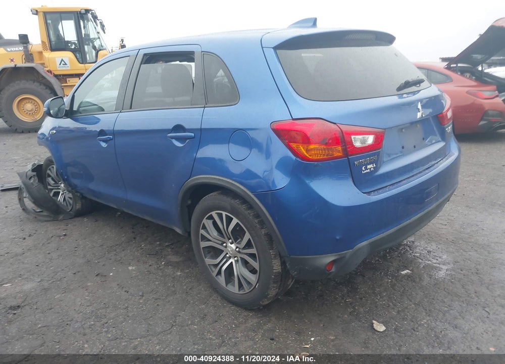 2017 MITSUBISHI OUTLANDER SPORT 2.0 ES VIN: JA4AP3AU4HZ065115