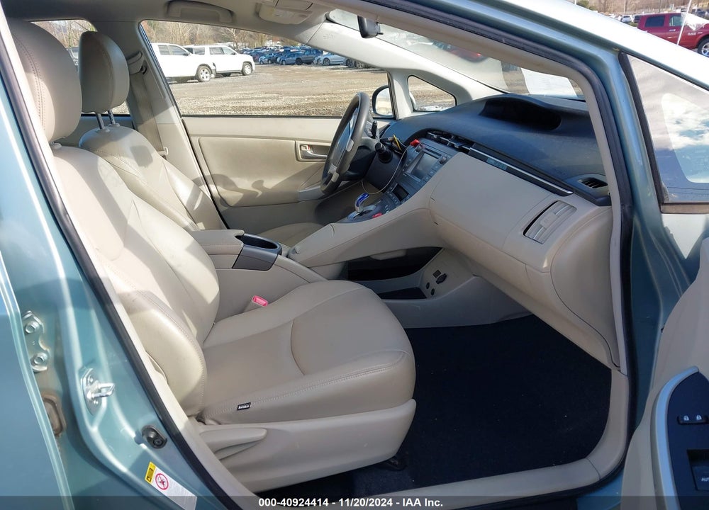 2013 TOYOTA PRIUS THREE VIN: JTDKN3DUXD5690356