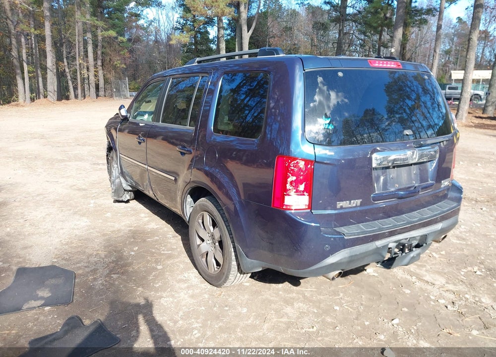 2012 HONDA PILOT TOURING VIN: 5FNYF4H94CB020835