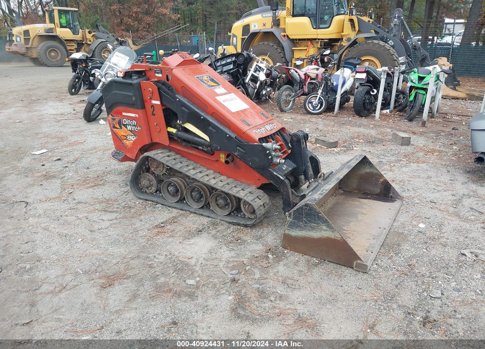 2019 DITCH WITCH MDLSK-800 VIN: DWPSK800CK0001821