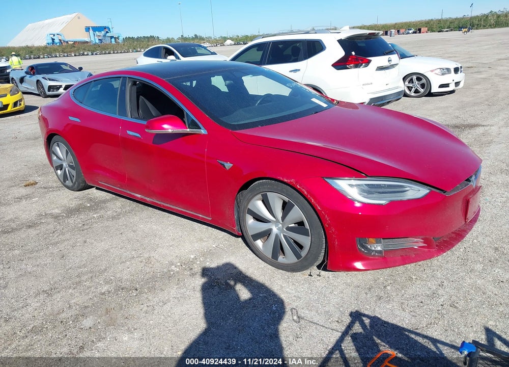2021 TESLA MODEL S VIN: 5YJSA1E25MF427204