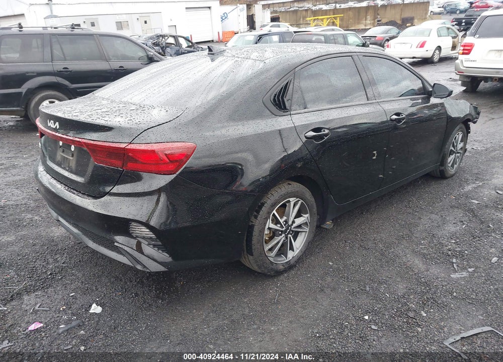 2023 KIA FORTE LXS VIN: 3KPF24AD4PE523116