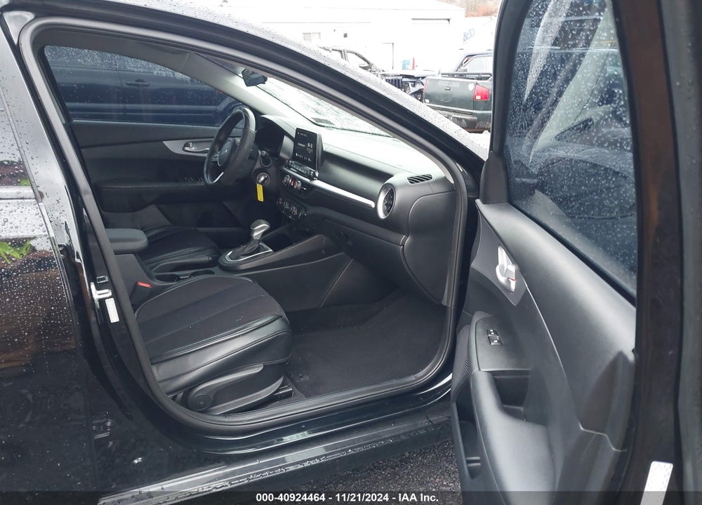 2023 KIA FORTE LXS VIN: 3KPF24AD4PE523116
