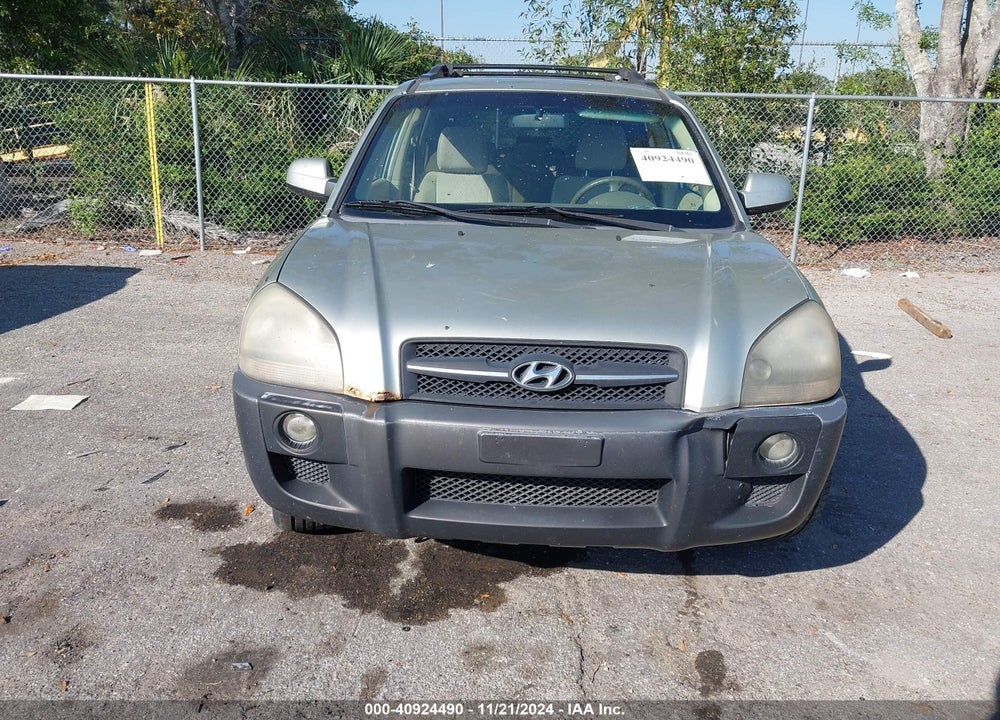 2007 HYUNDAI TUCSON LIMITED/SE VIN: KM8JN72D77U544685