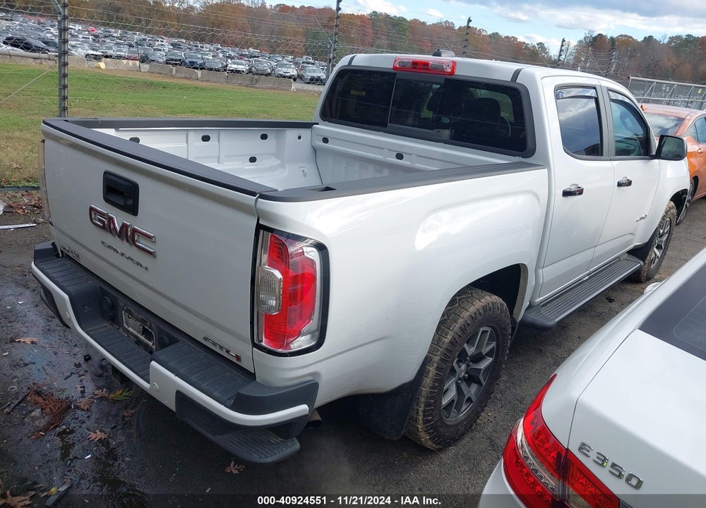 2022 GMC CANYON 4WD SHORT BOX AT4 - LEATHER VIN: 1GTG6FEN5N1195650