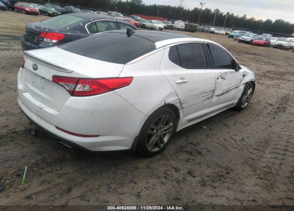 2013 KIA OPTIMA SX VIN: 5XXGR4A61DG177403