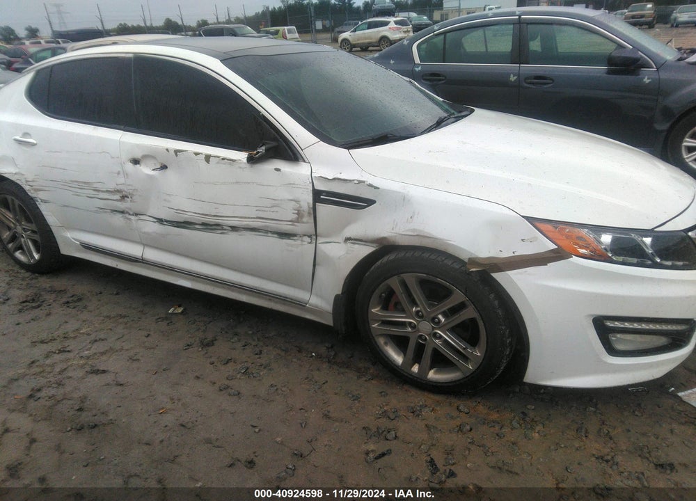 2013 KIA OPTIMA SX VIN: 5XXGR4A61DG177403