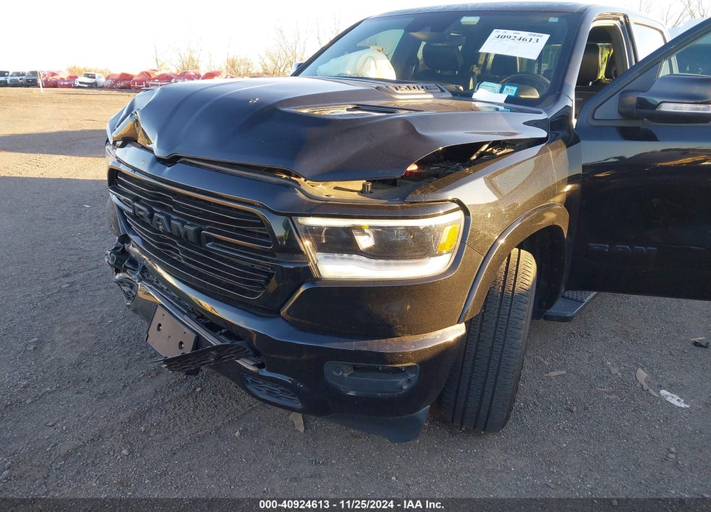 2019 RAM 1500 LAIE  4X4 5'7 BOX VIN: 1C6SRFJT7KN909828
