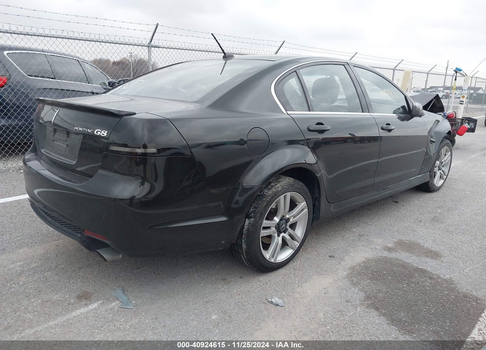 2009 PONTIAC G8 VIN: 6G2ER57719L190602