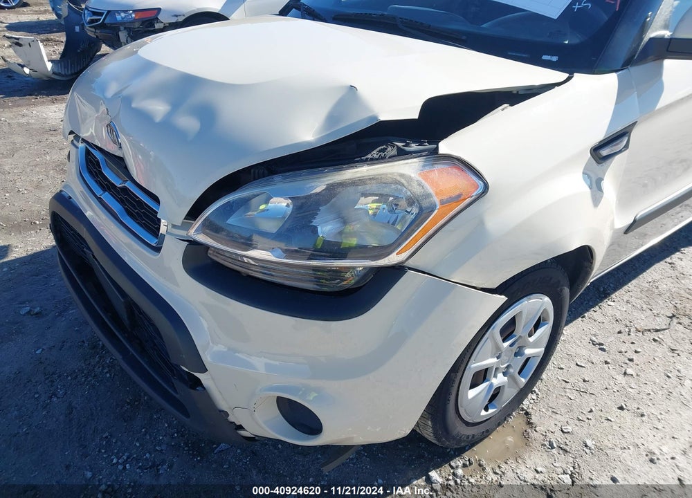 2012 KIA SOUL VIN: KNDJT2A55C7398271