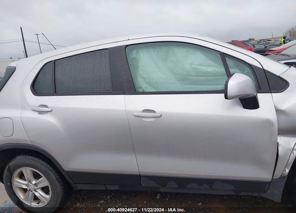 2020 CHEVROLET TRAX AWD LS VIN: 3GNCJNSB8LL185774