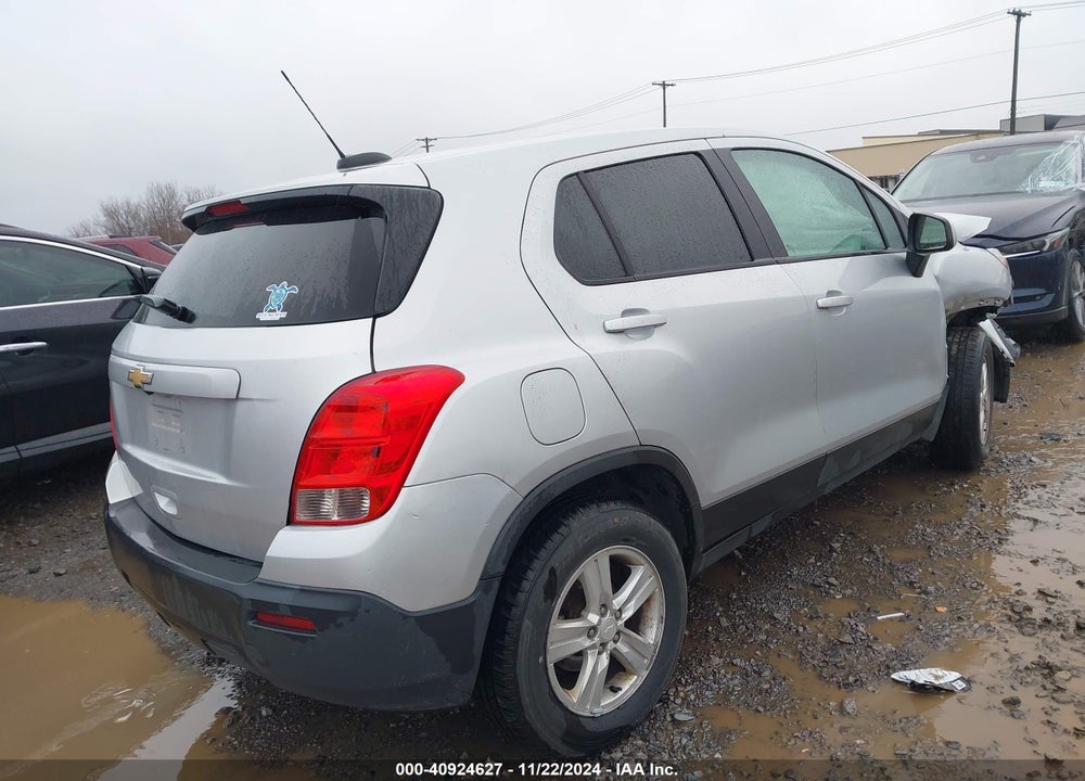 2020 CHEVROLET TRAX AWD LS VIN: 3GNCJNSB8LL185774