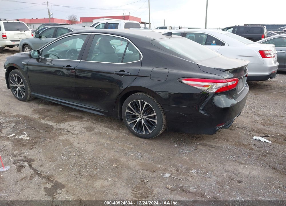 2020 TOYOTA CAMRY SE HYBRID VIN: 4T1G31AK7LU019486