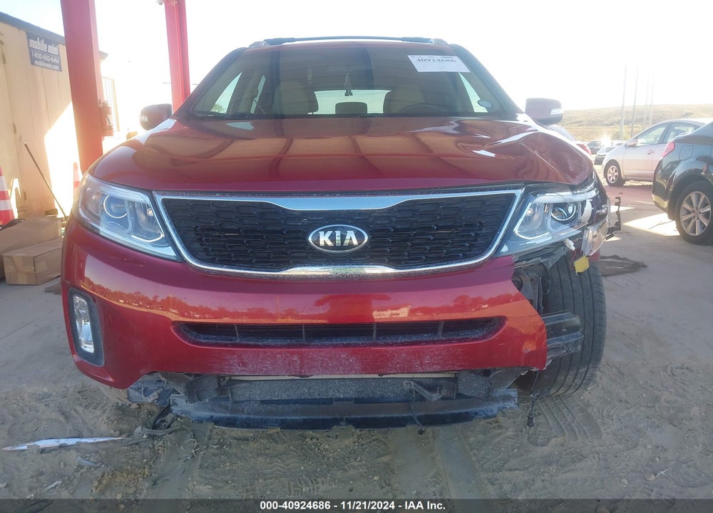 2014 KIA SORENTO LX VIN: 5XYKT3A6XEG437283
