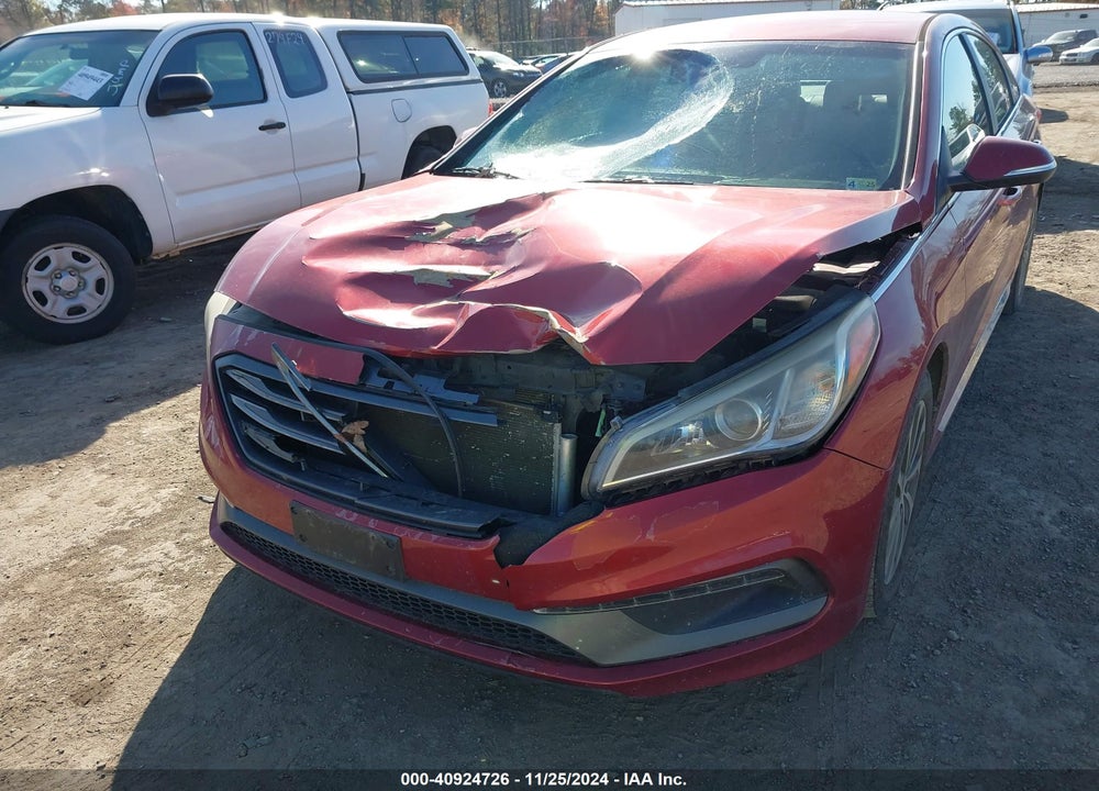 2015 HYUNDAI SONATA SPORT VIN: 5NPE34AF4FH063623