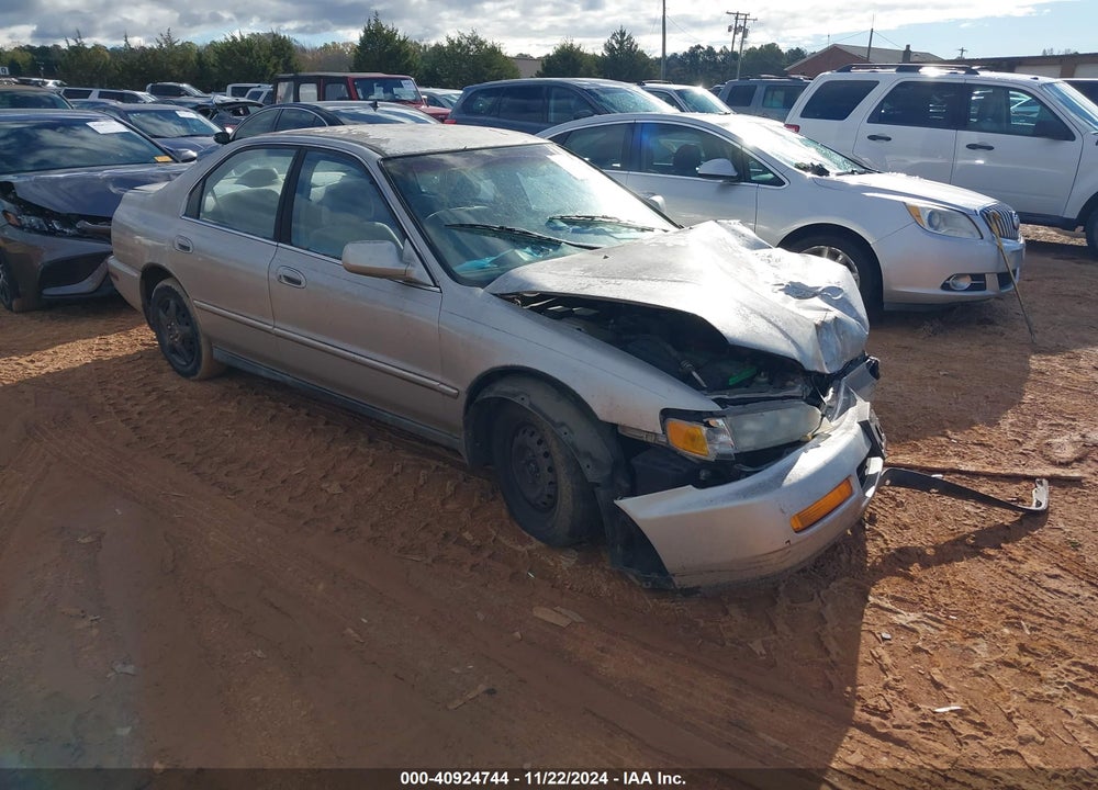 1996 HONDA ACCORD DX 25TH ANNIVERSARY VIN: 1HGCD5687TA130773