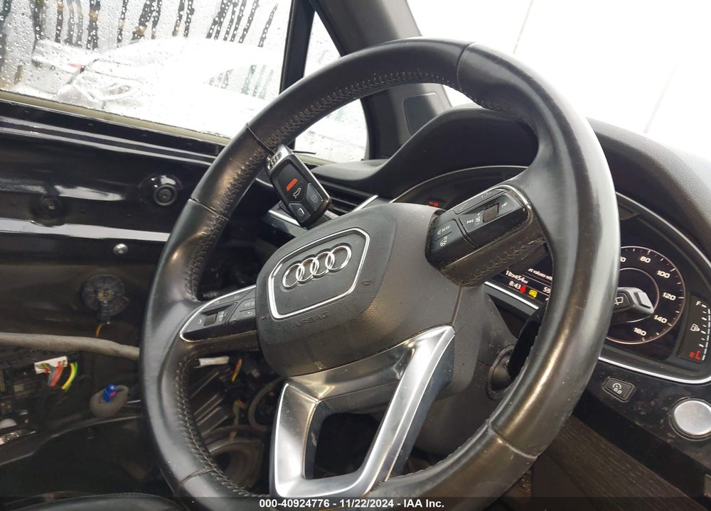 2017 AUDI Q7 3.0T PREMIUM VIN: WA1LAAF76HD022197