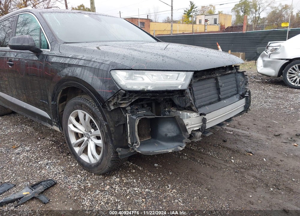 2017 AUDI Q7 3.0T PREMIUM VIN: WA1LAAF76HD022197