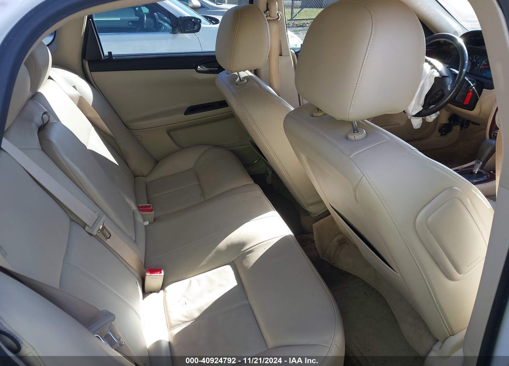 2010 CHEVROLET IMPALA LT VIN: 2G1WB5EK3A1189110