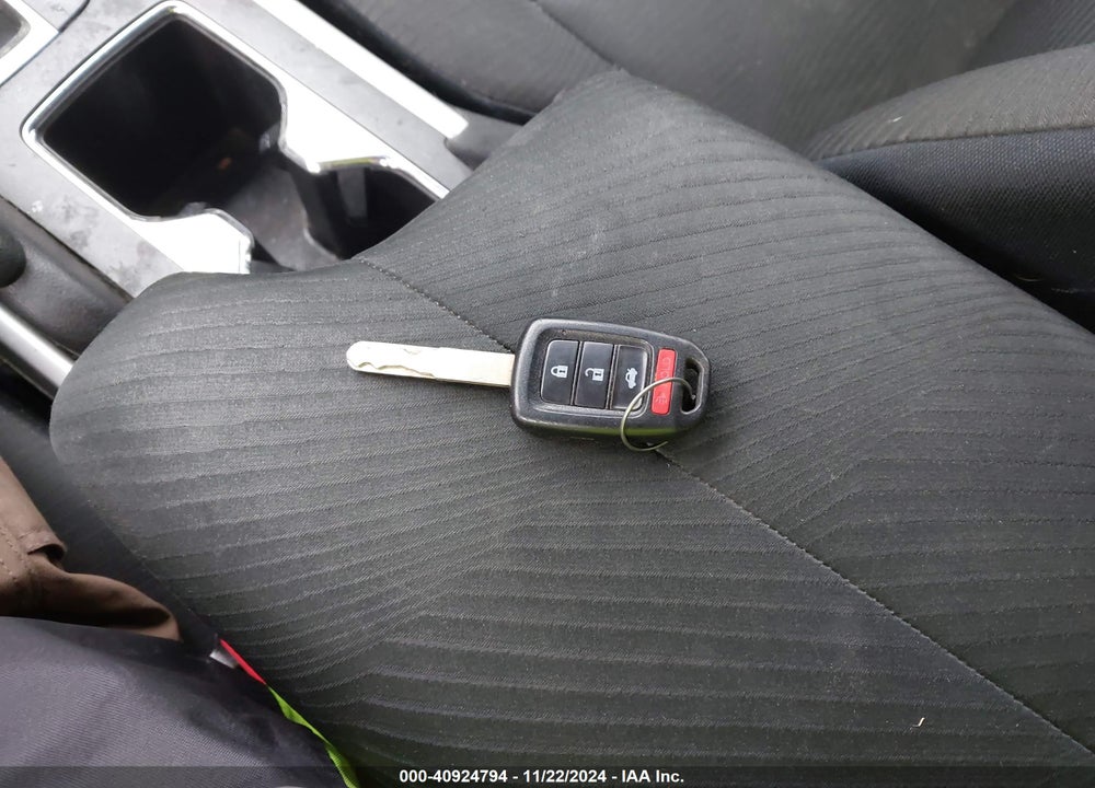 2015 HONDA ACCORD LX VIN: 1HGCR2F38FA120360