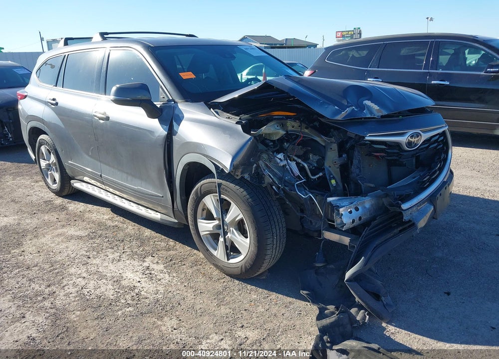 2021 TOYOTA HIGHLANDER LE VIN: 5TDZZRAHXMS083865