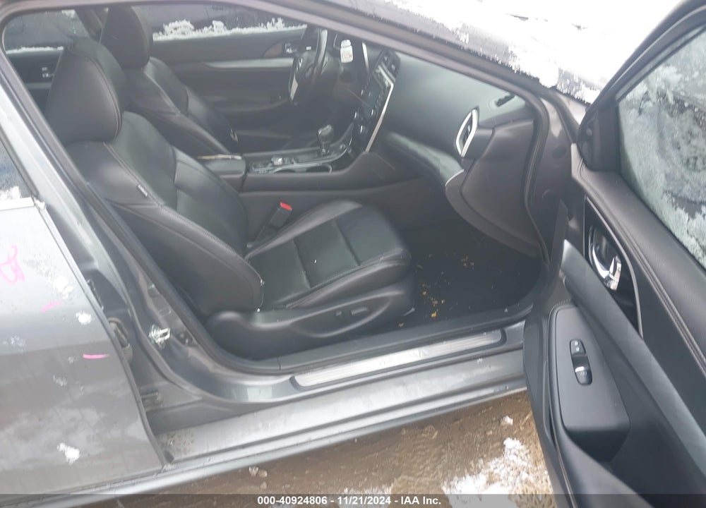 2016 NISSAN MAXIMA VIN: 1N4AA6AP0GC382710