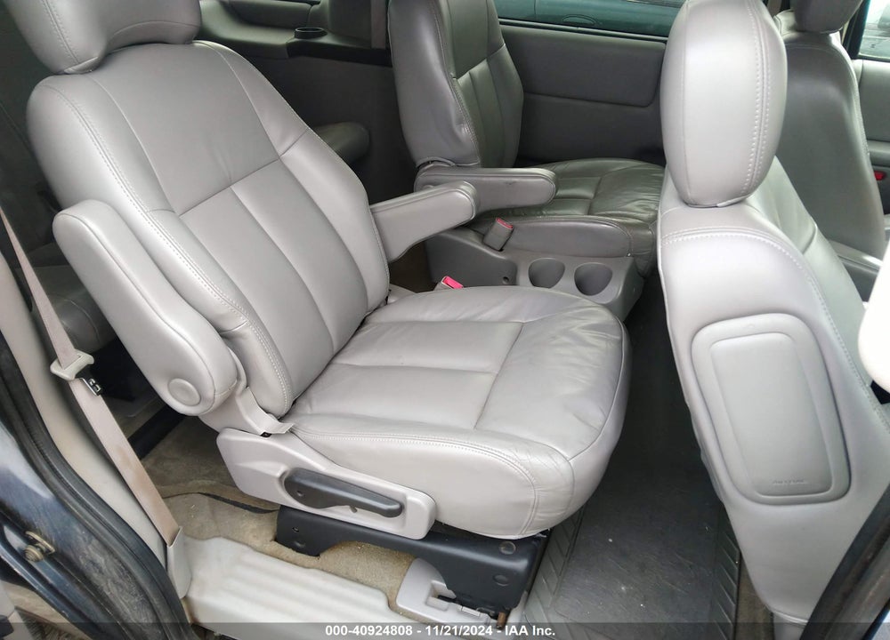 2003 OLDSMOBILE SILHOUETTE PREMIERE VIN: 1GHDX13E73D306534