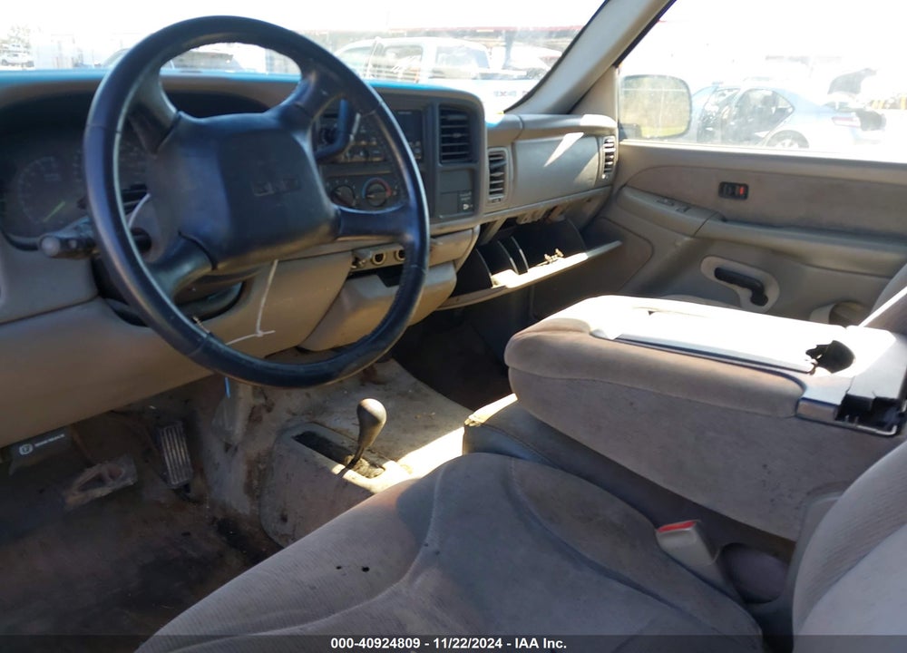 1999 GMC SIERRA 1500 SLE VIN: 1GTEK19T2XZ523805