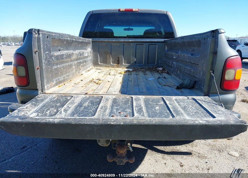 1999 GMC SIERRA 1500 SLE VIN: 1GTEK19T2XZ523805